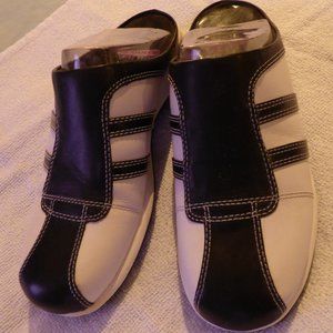 Black & White Nine West Sneakers / Slides US 7.5M